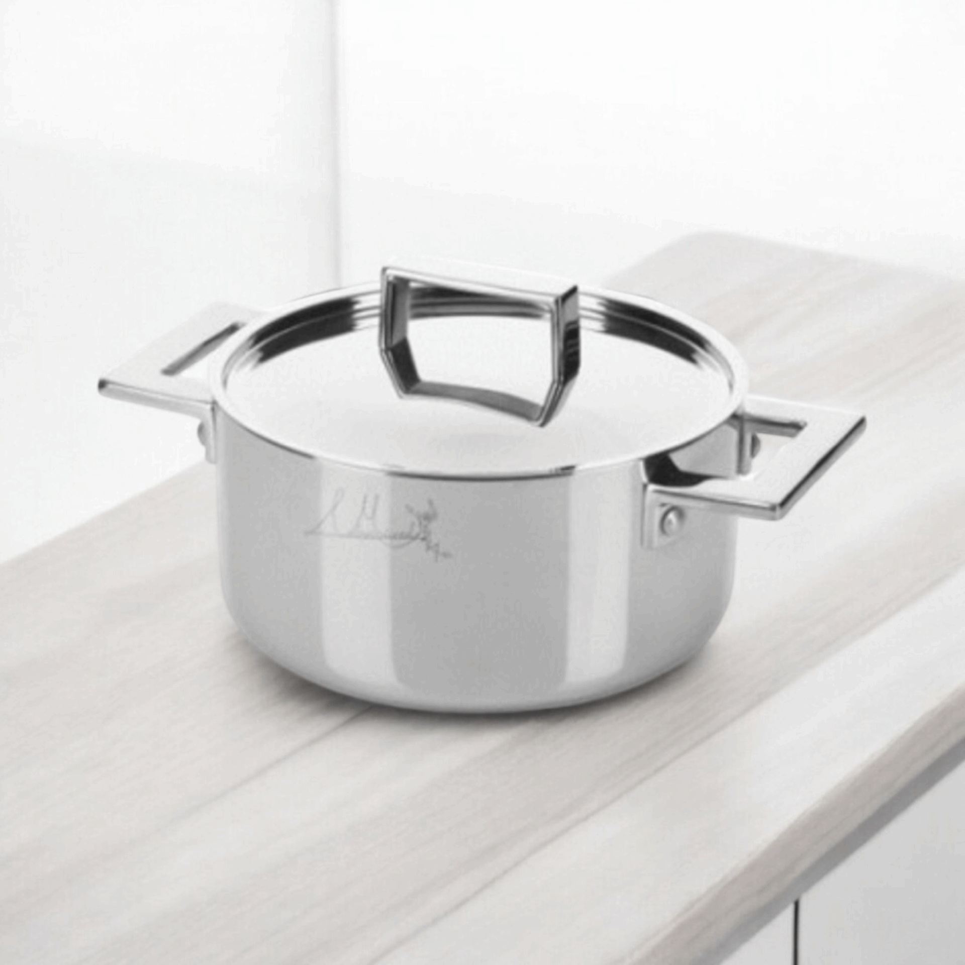 Casseruola con coperchio + misure - Attiva Mepra